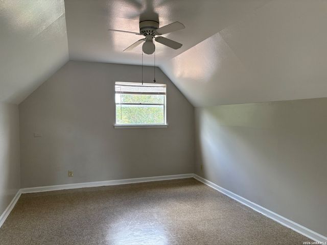 6286 Apple Valley Drive, San Antonio, TX 78242