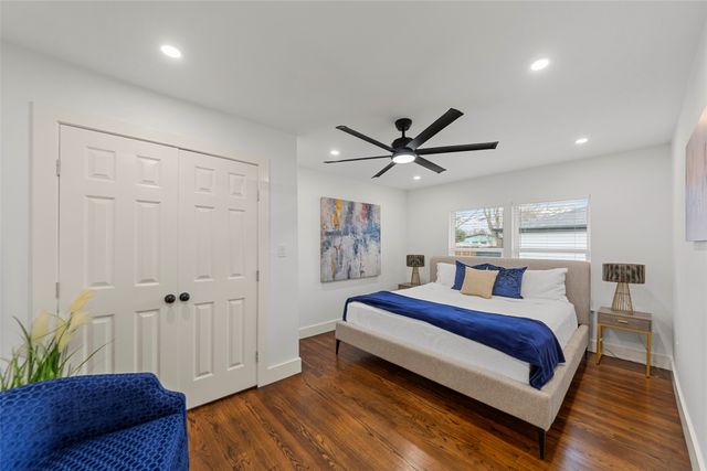 2945 Healey Drive, Dallas, TX 75228