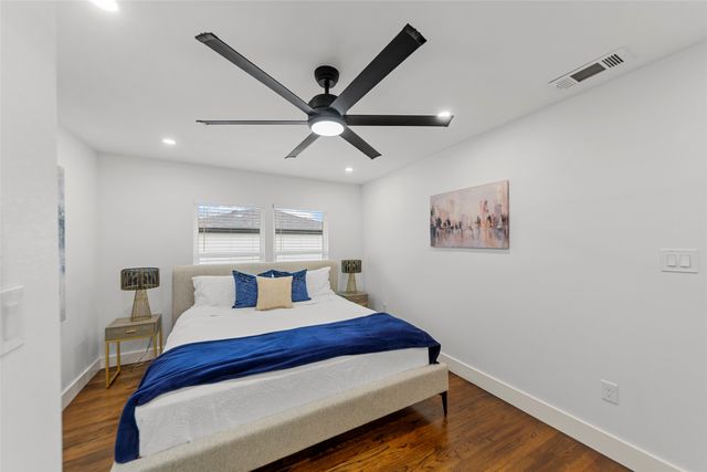 2945 Healey Drive, Dallas, TX 75228