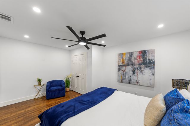 2945 Healey Drive, Dallas, TX 75228