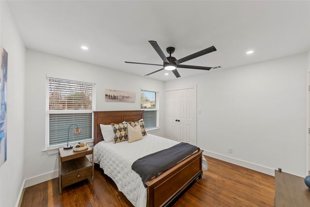 2945 Healey Drive, Dallas, TX 75228