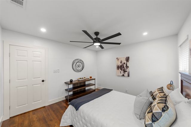 2945 Healey Drive, Dallas, TX 75228