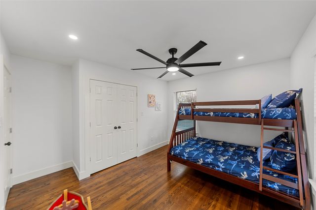 2945 Healey Drive, Dallas, TX 75228