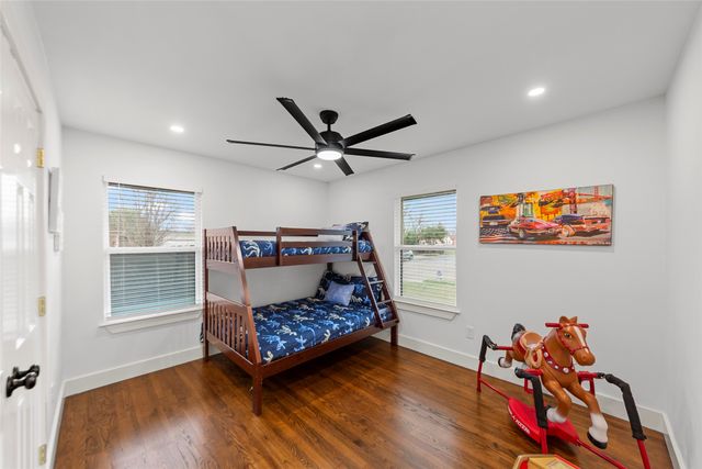 2945 Healey Drive, Dallas, TX 75228