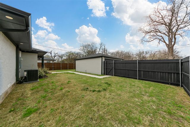 2945 Healey Drive, Dallas, TX 75228