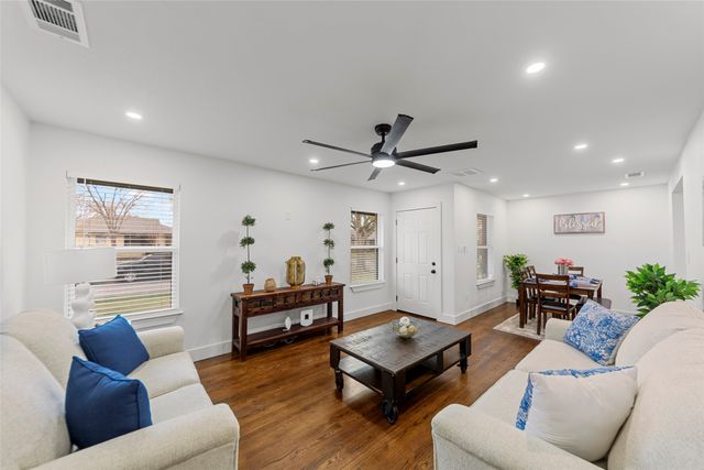 2945 Healey Drive, Dallas, TX 75228