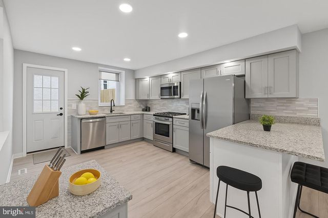 3653 FRANKFORD AVE, Philadelphia, PA 19134
