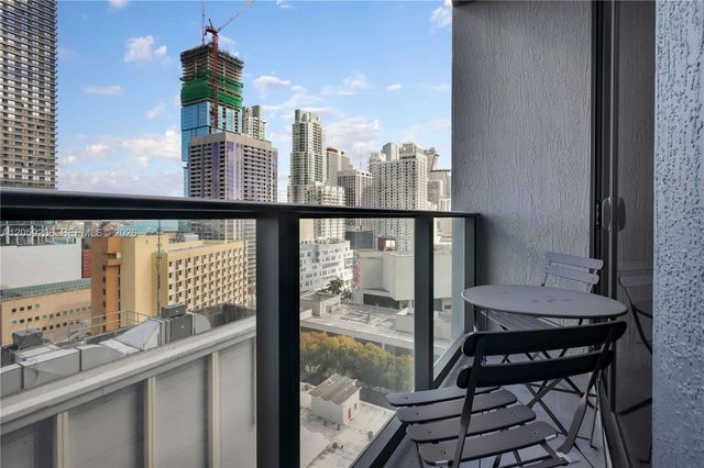 121 NE 5th St 1800, Miami, FL 33132
