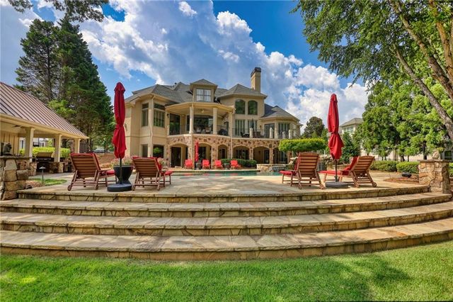 1007 Legacy Hills Drive, Mcdonough, GA 30253