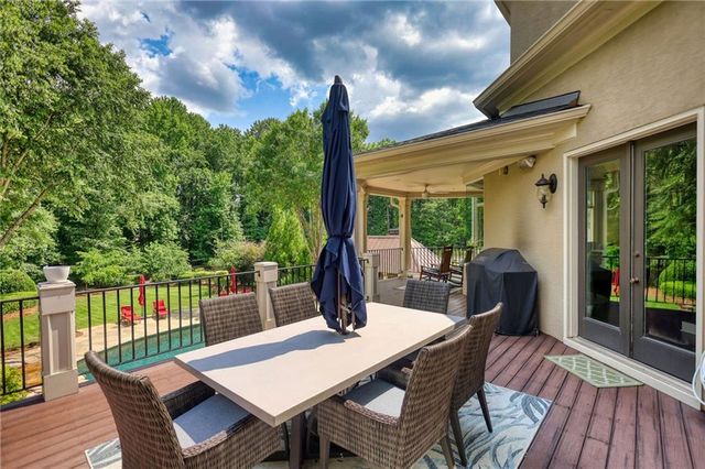1007 Legacy Hills Drive, Mcdonough, GA 30253