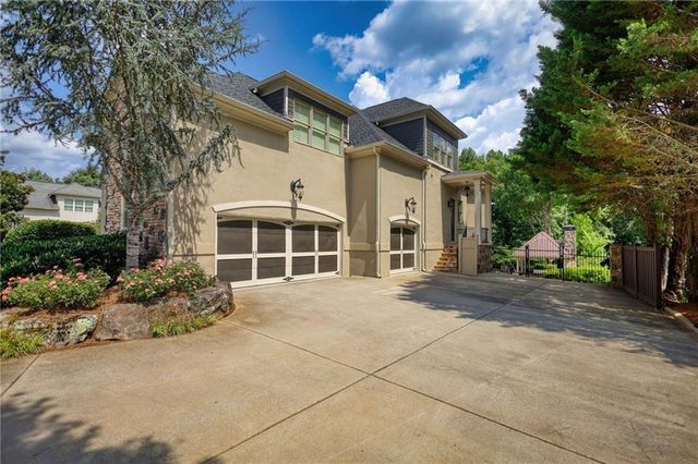 1007 Legacy Hills Drive, Mcdonough, GA 30253