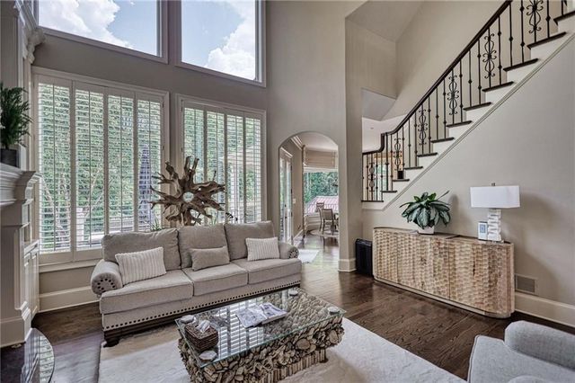 1007 Legacy Hills Drive, Mcdonough, GA 30253