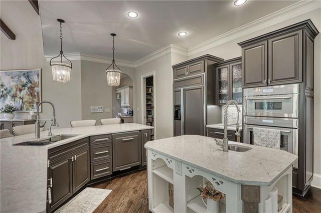 1007 Legacy Hills Drive, Mcdonough, GA 30253