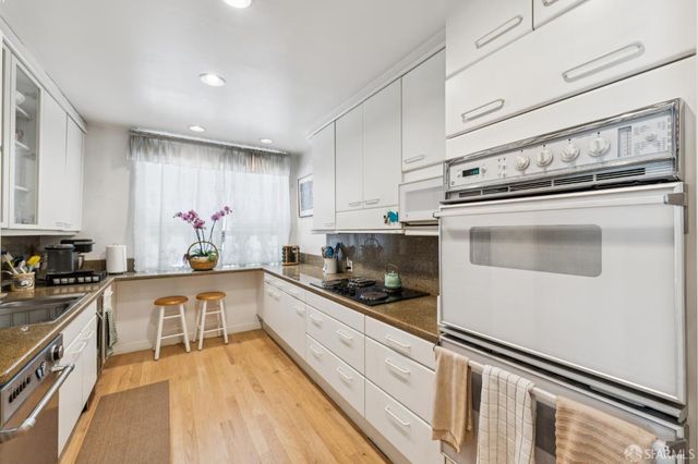 1150 Sacramento Street 102, San Francisco, CA 94108