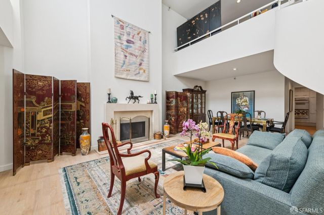 1150 Sacramento Street 102, San Francisco, CA 94108