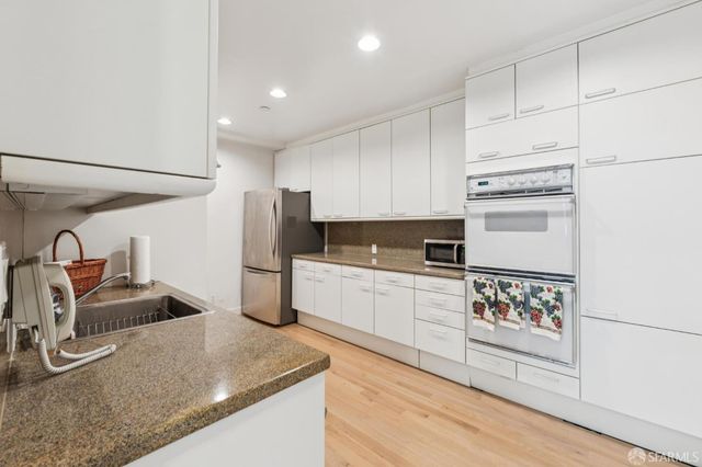 1150 Sacramento Street 102, San Francisco, CA 94108