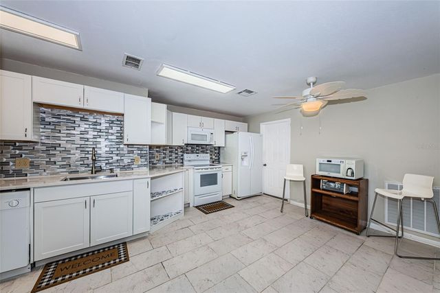 8419 125TH PLACE, Largo, FL 33773