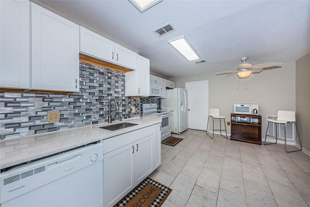 8419 125TH PLACE, Largo, FL 33773