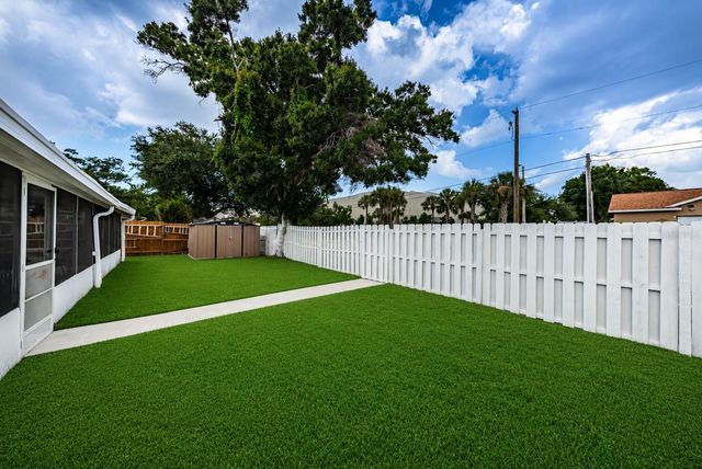 8419 125TH PLACE, Largo, FL 33773