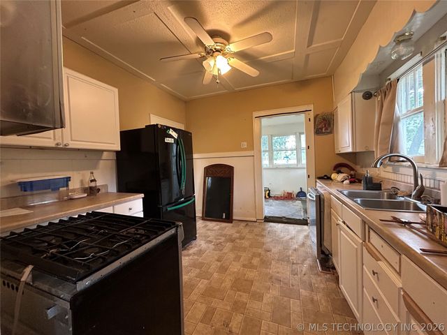 109 S Choctaw Avenue, Bartlesville, OK 74003