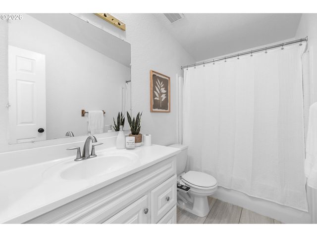 13250 Se SCHILLER St 73, Portland, OR 97236