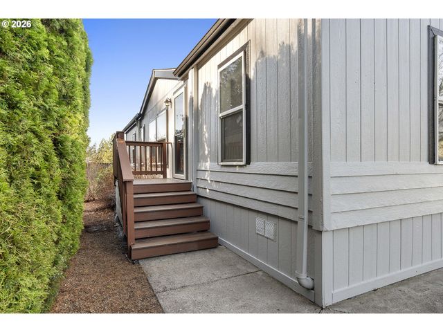 13250 Se SCHILLER St 73, Portland, OR 97236