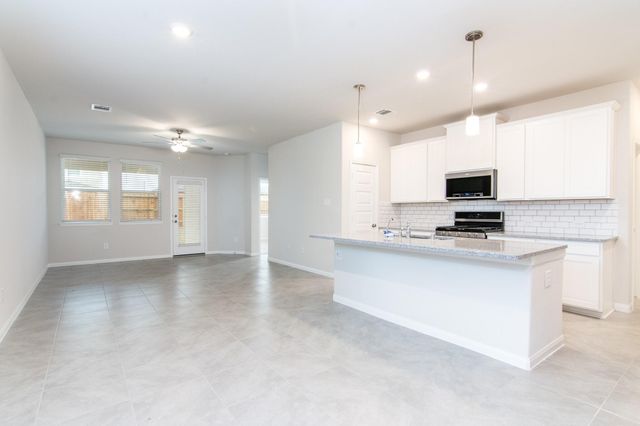 18499 Sunrise Maple Drive, Conroe, TX 77316