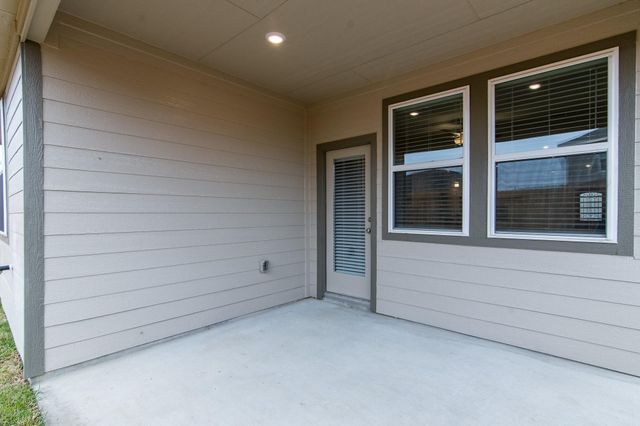 18499 Sunrise Maple Drive, Conroe, TX 77316