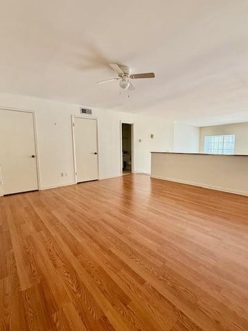 12633 Memorial Drive 224, Houston, TX 77024