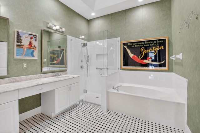 6894 Swan Sea Lane, Boynton Beach, FL 33472