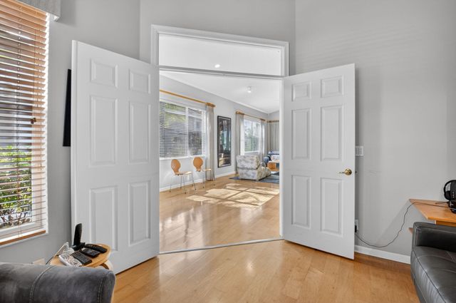 6894 Swan Sea Lane, Boynton Beach, FL 33472