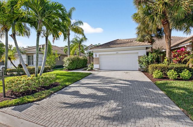 6894 Swan Sea Lane, Boynton Beach, FL 33472