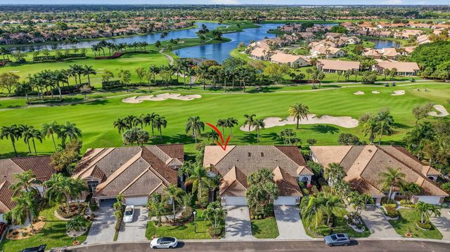 6894 Swan Sea Lane, Boynton Beach, FL 33472
