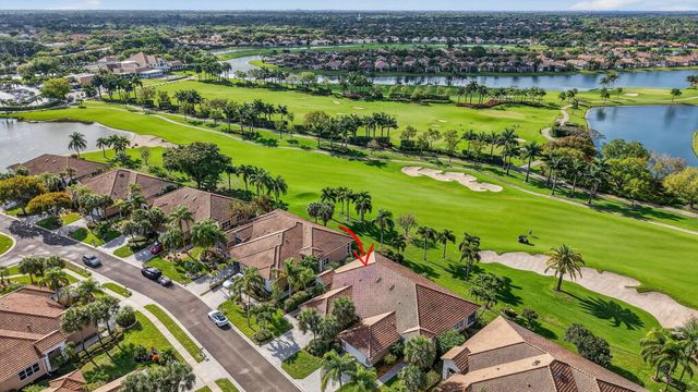 6894 Swan Sea Lane, Boynton Beach, FL 33472