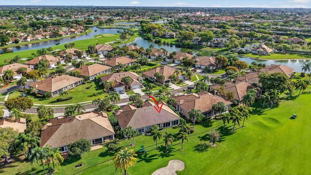 6894 Swan Sea Lane, Boynton Beach, FL 33472