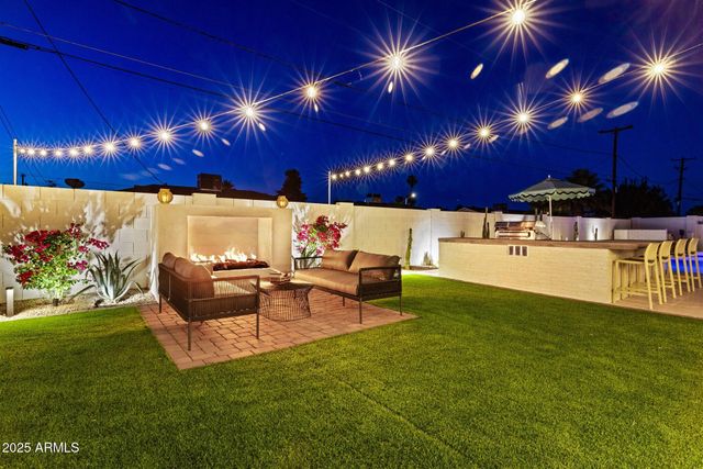 8640 E DIANNA Drive, Scottsdale, AZ 85257