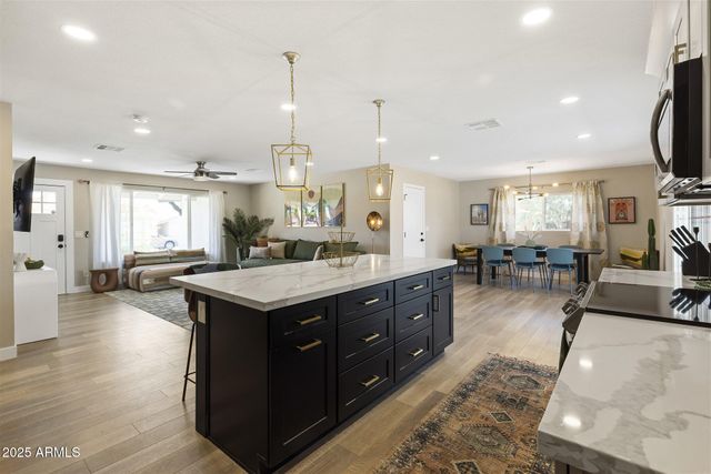 8640 E DIANNA Drive, Scottsdale, AZ 85257