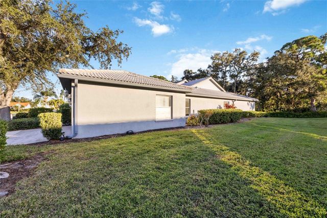 5721 CASA DEL SOL BOULEVARD 3223, Sarasota, FL 34233