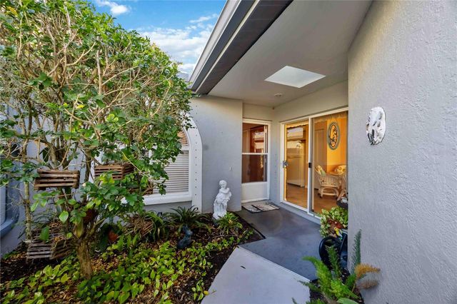 5721 CASA DEL SOL BOULEVARD 3223, Sarasota, FL 34233