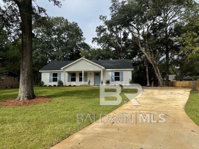 22754 Circle Drive, Robertsdale, AL 36567