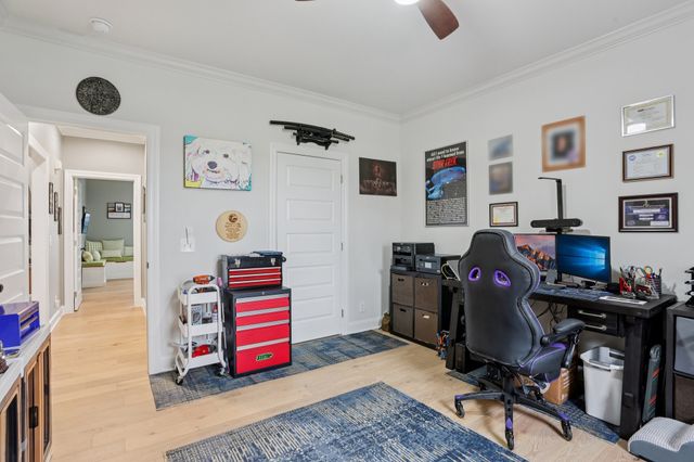 163 Honeybee Dr, Unionville, TN 37180