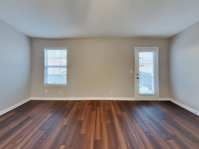 1535 Ballater Dr, Murfreesboro, TN 37128