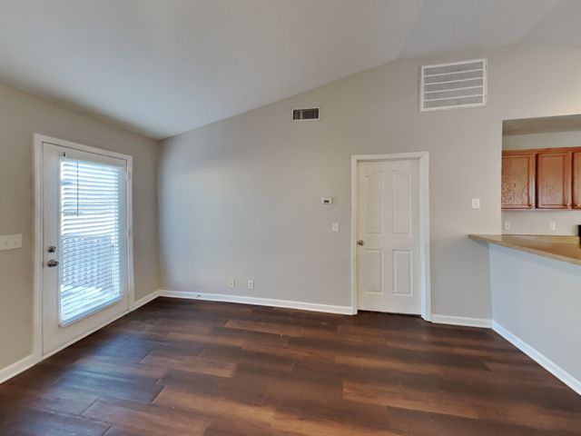 1535 Ballater Dr, Murfreesboro, TN 37128