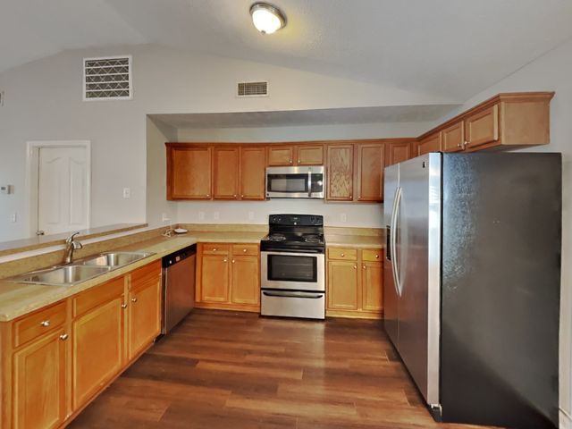 1535 Ballater Dr, Murfreesboro, TN 37128