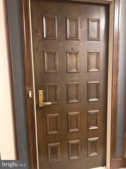1300 CRYSTAL DR #1001S, Arlington, VA 22202
