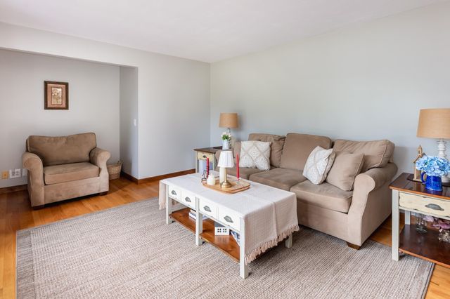 4 Fairway Heights Road, Center Harbor, NH 03226