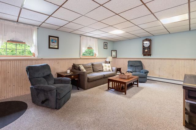 4 Fairway Heights Road, Center Harbor, NH 03226
