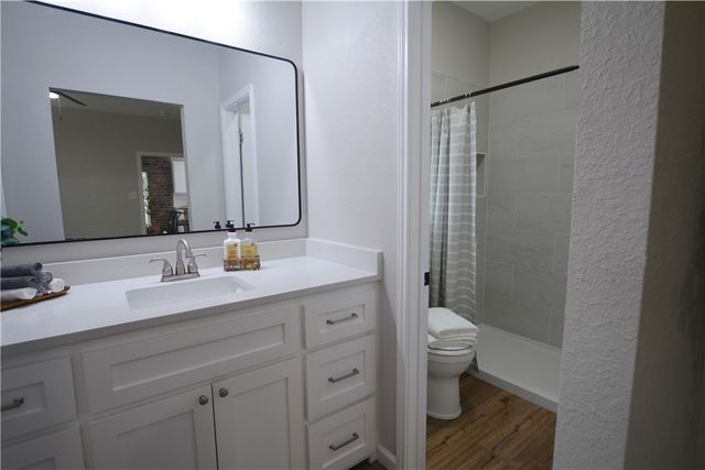 2146 Alazan Dr, Corpus Christi, TX 78418