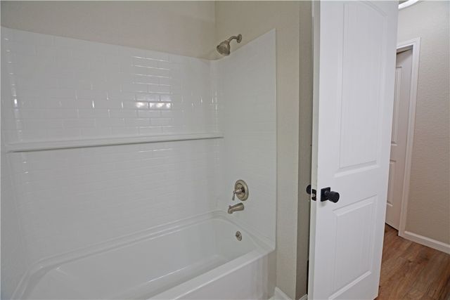 2146 Alazan Dr, Corpus Christi, TX 78418