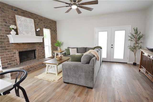 2146 Alazan Dr, Corpus Christi, TX 78418